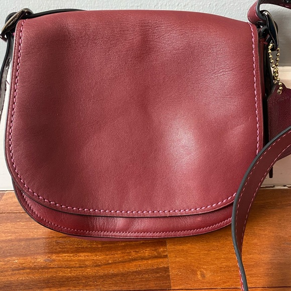 Coach 1941 Saddle 23 Bag - Picture 2 of 8
